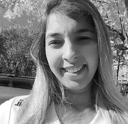 Retrato de Gabriela Fernanda, Tesoureira